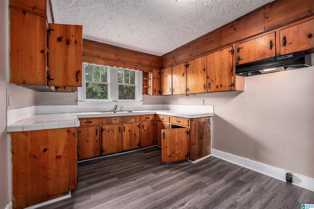 1447 WHARTON AVENUE, Tarrant, AL 35217