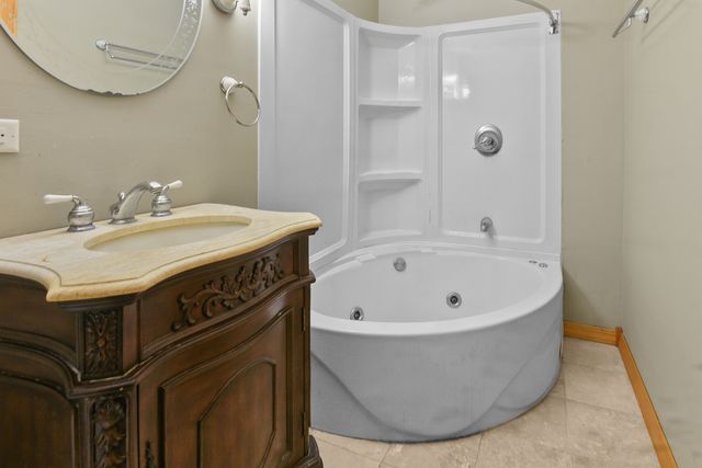 8766 S 83rd Court, Hickory Hills, IL 60457