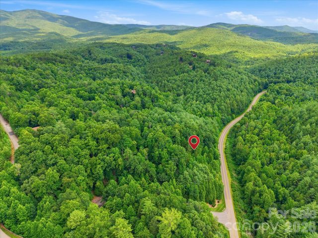 8542 Indian Trace 28, Nebo, NC 28761