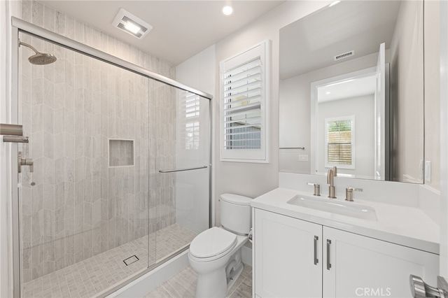 207 Alora, Irvine, CA 92618