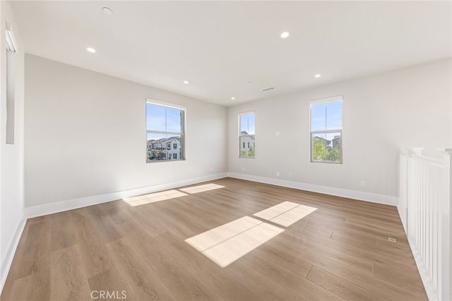 207 Alora, Irvine, CA 92618