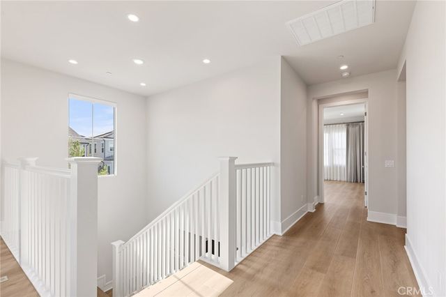 207 Alora, Irvine, CA 92618