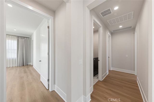 207 Alora, Irvine, CA 92618