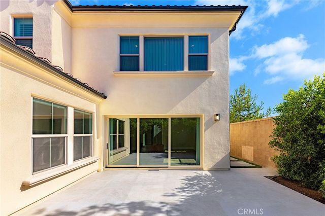 207 Alora, Irvine, CA 92618