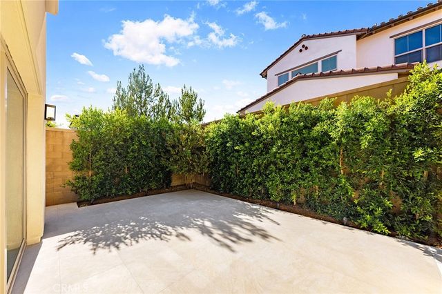 207 Alora, Irvine, CA 92618