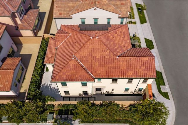 207 Alora, Irvine, CA 92618