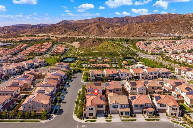 207 Alora, Irvine, CA 92618