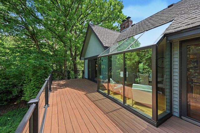 16480 Kingswood Drive, Lakeville, MN 55044
