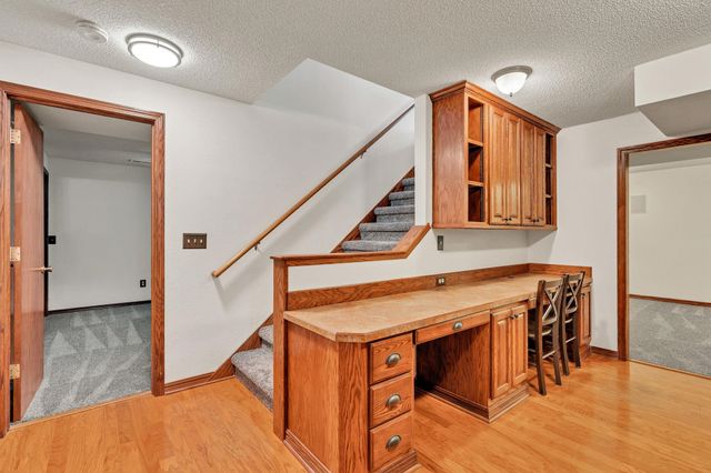 10901 W 1st St N, Wichita, KS 67212