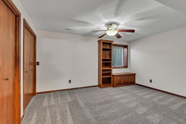 10901 W 1st St N, Wichita, KS 67212