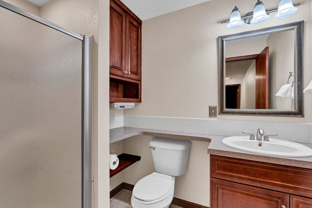 10901 W 1st St N, Wichita, KS 67212