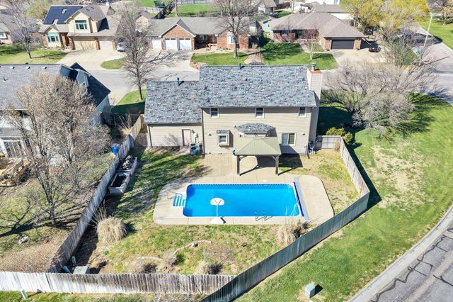 10901 W 1st St N, Wichita, KS 67212