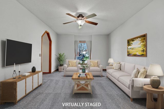 10901 W 1st St N, Wichita, KS 67212