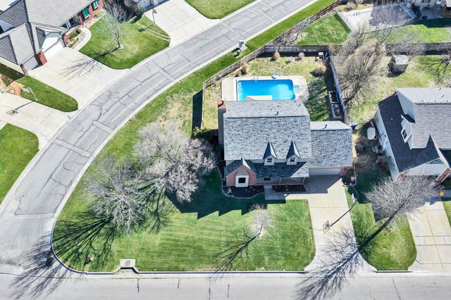 10901 W 1st St N, Wichita, KS 67212