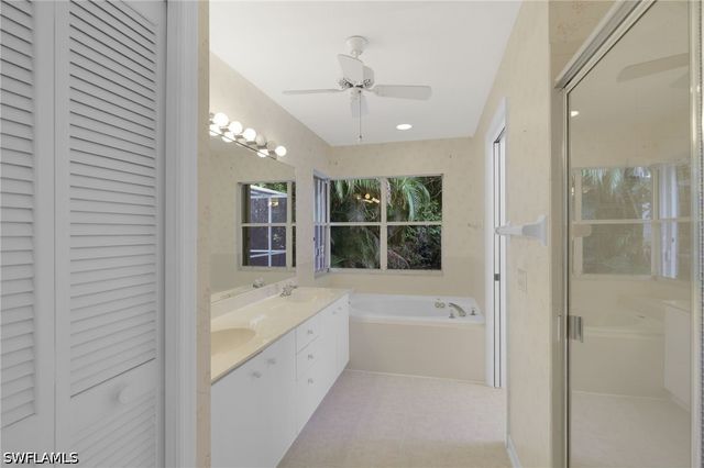 2053 E Crown Pointe BLVD, Naples, FL 34112