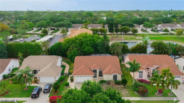 2053 E Crown Pointe BLVD, Naples, FL 34112