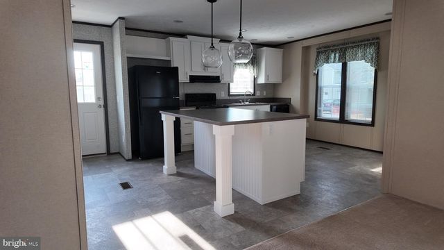 2118 SCULL ST, Lebanon, PA 17046