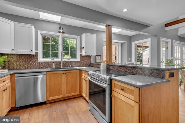 6000 BELL STATION RD, Glenn Dale, MD 20769