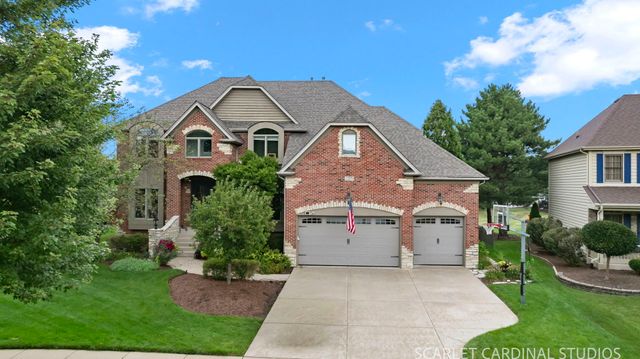 2275 Glouceston Lane, Naperville, IL 60564