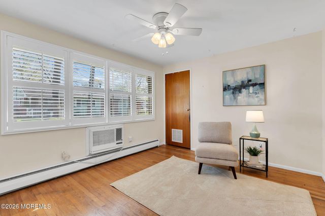 8 C Blue Jay Street, Manchester, NJ 08759