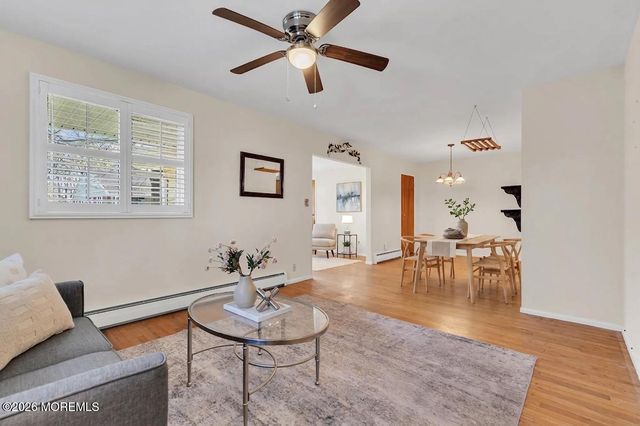 8 C Blue Jay Street, Manchester, NJ 08759