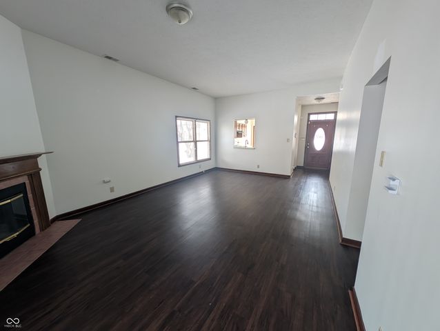 9940 Wellcroft Lane, Indianapolis, IN 46236