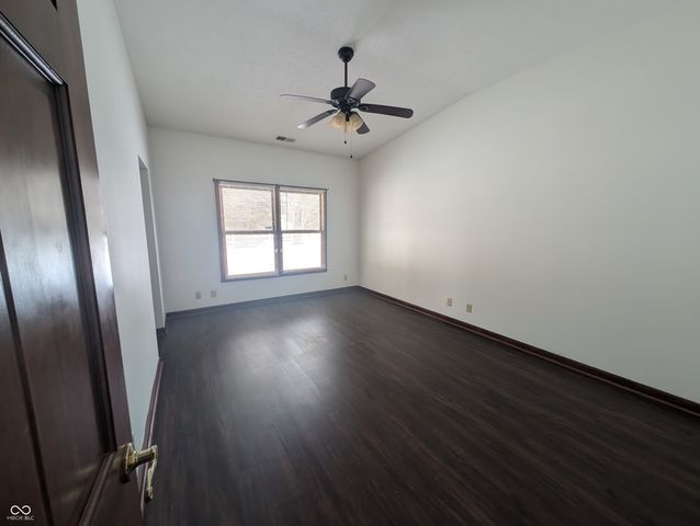 9940 Wellcroft Lane, Indianapolis, IN 46236