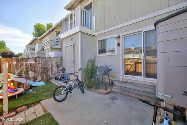 1354 El Dorado Drive APT B, Gardnerville, NV 89410