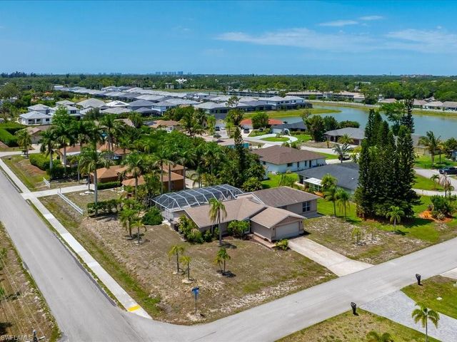 25401 Carney CIR, Bonita Springs, FL 34135