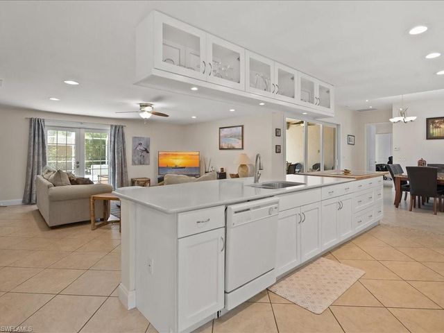 25401 Carney CIR, Bonita Springs, FL 34135