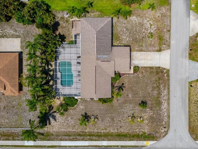 25401 Carney CIR, Bonita Springs, FL 34135