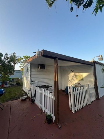 11201 SW 55th Street F16, Miramar, FL 33025
