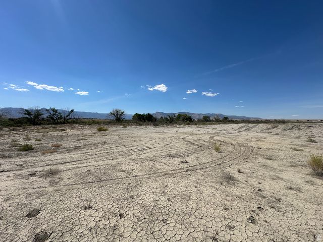 3250 W STATE ROAD 155, Cleveland, UT 84518