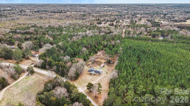 596 Armory Road, Chester, SC 29706