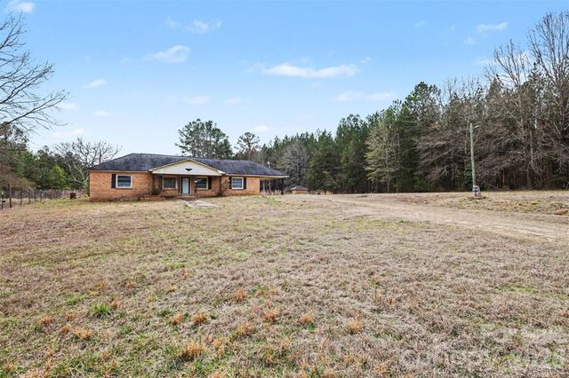 596 Armory Road, Chester, SC 29706
