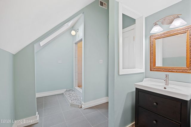 1216 S Floyd St, Louisville, KY 40203