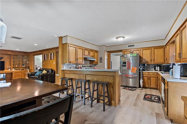 2508 Memorial Drive, Bryan, TX 77802