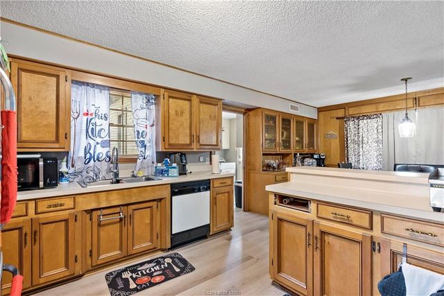 2508 Memorial Drive, Bryan, TX 77802