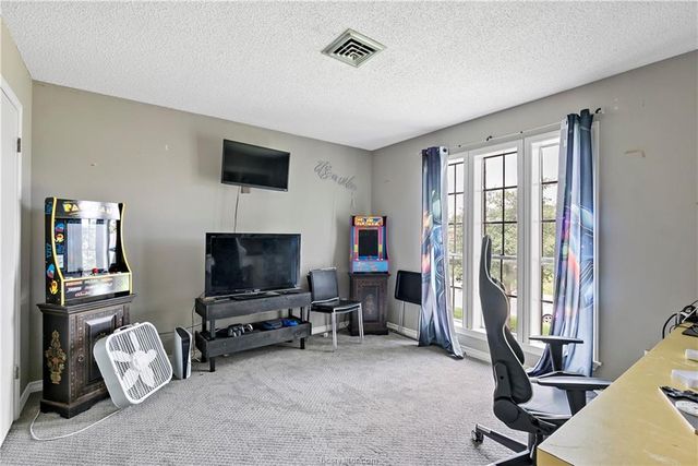 2508 Memorial Drive, Bryan, TX 77802