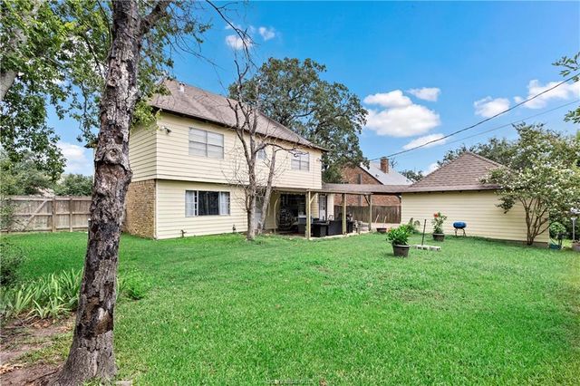 2508 Memorial Drive, Bryan, TX 77802