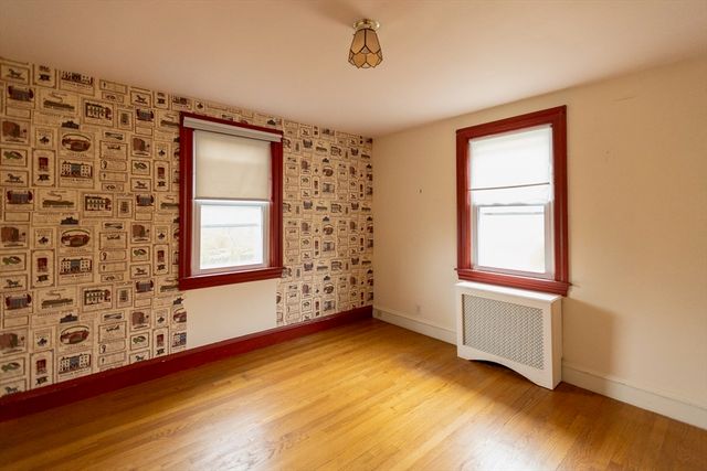 107 Fuller St, Pawtucket, RI 02861