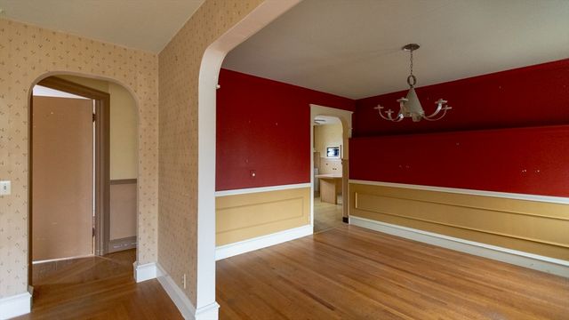 107 Fuller St, Pawtucket, RI 02861