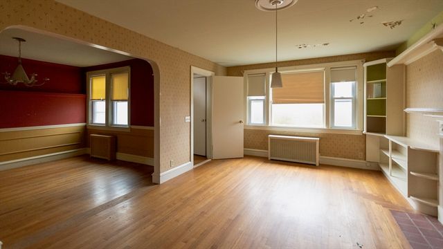 107 Fuller St, Pawtucket, RI 02861