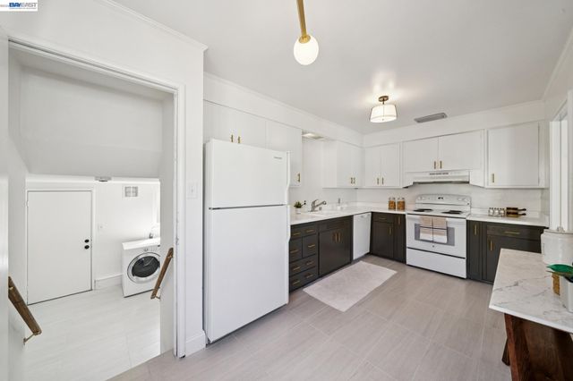 3315 Central Ave, Alameda, CA 94501