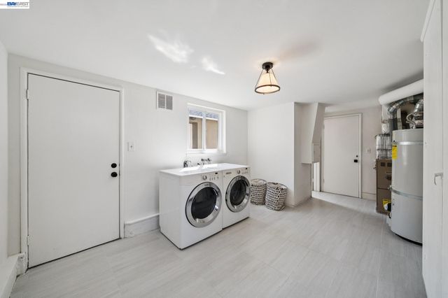 3315 Central Ave, Alameda, CA 94501