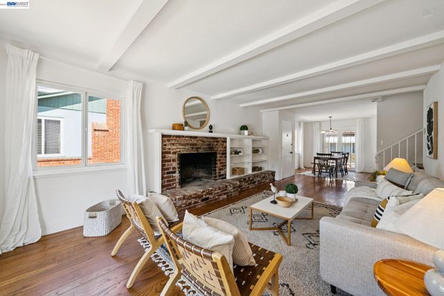 3315 Central Ave, Alameda, CA 94501