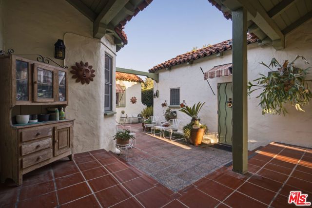 4408 Mariota Avenue, Toluca Lake (los Angeles), CA 91602