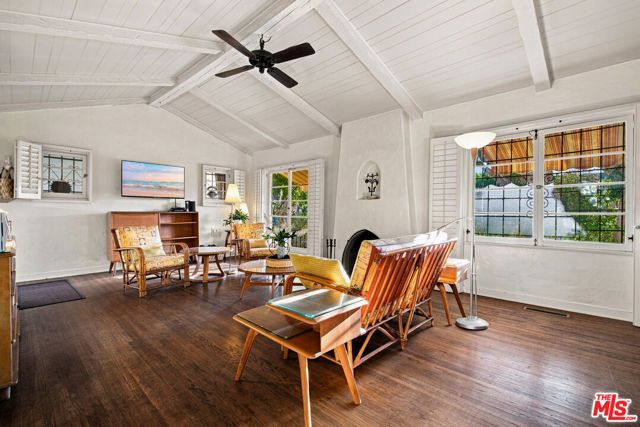 4408 Mariota Avenue, Toluca Lake (los Angeles), CA 91602