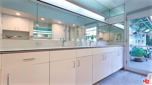 4408 Mariota Avenue, Toluca Lake (los Angeles), CA 91602