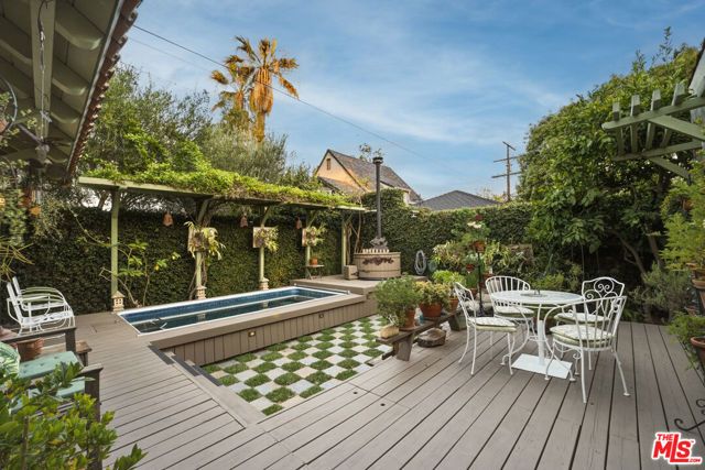 4408 Mariota Avenue, Toluca Lake (los Angeles), CA 91602